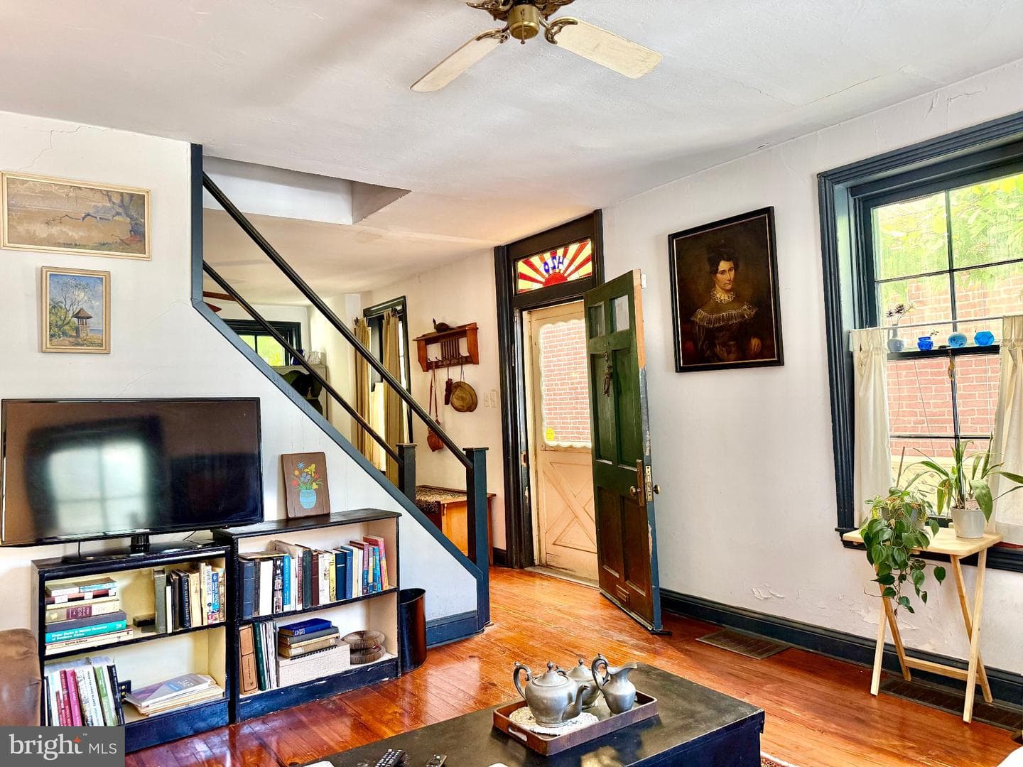 420 W Woodlawn Street, Philadelphia