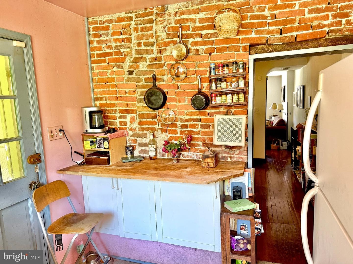 420 W Woodlawn Street photo 24