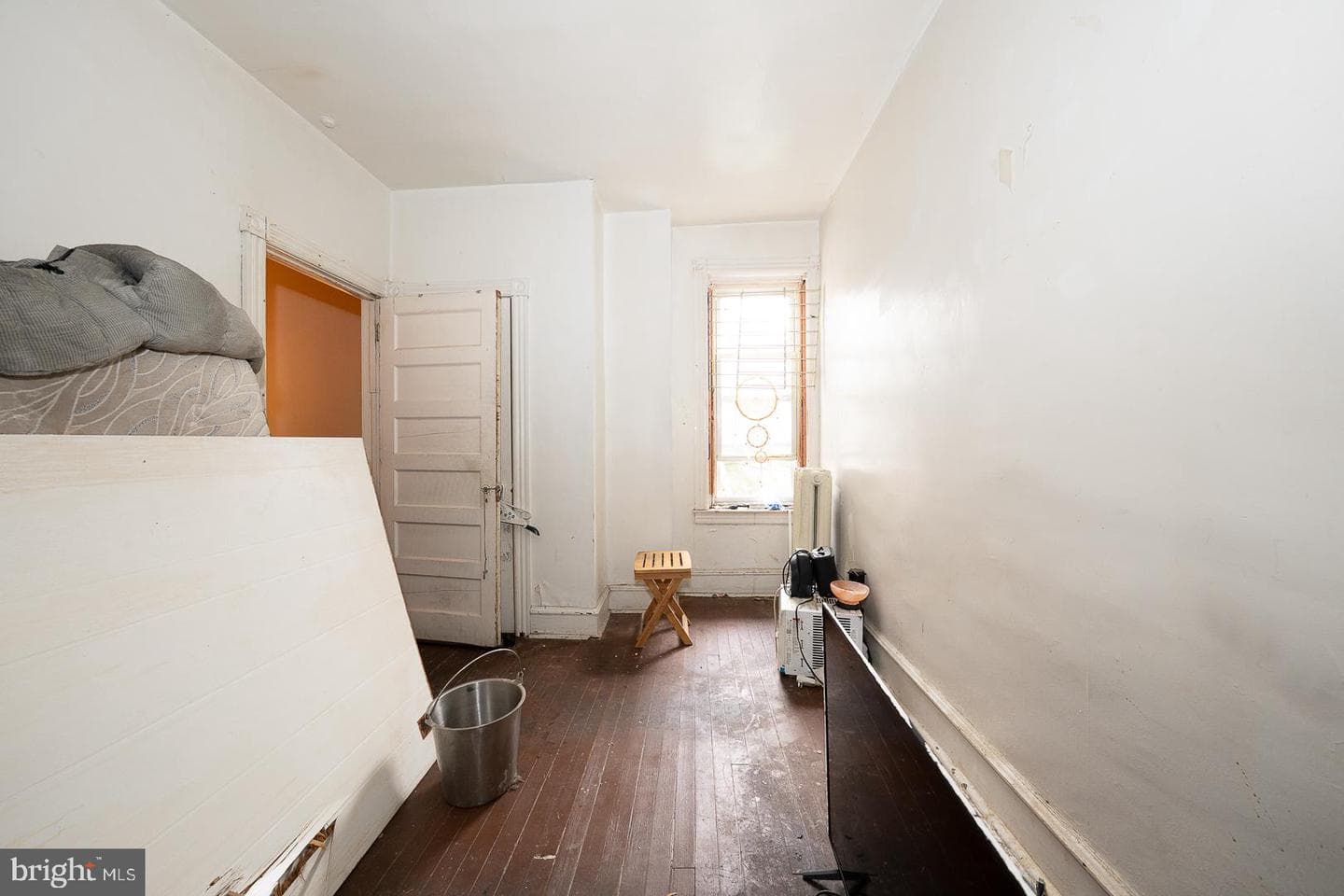 405 W Penn Street photo 14
