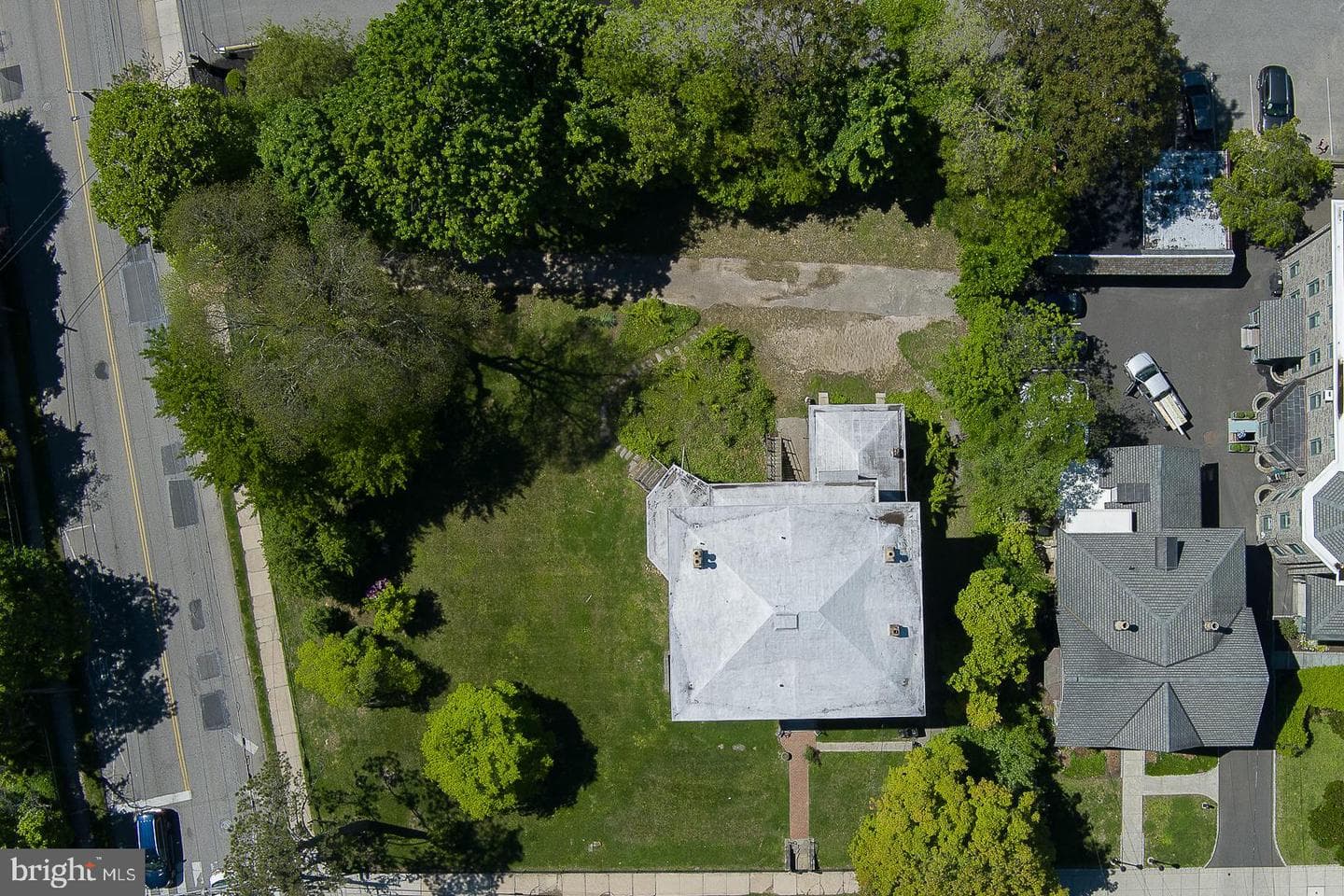5 E Chestnut Hill Avenue photo 22