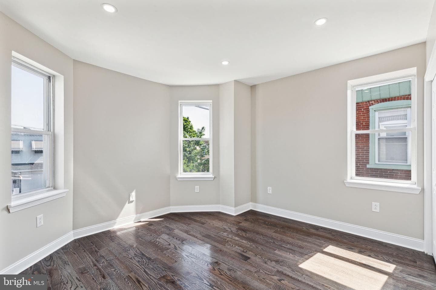 1821 W Porter Street photo 21
