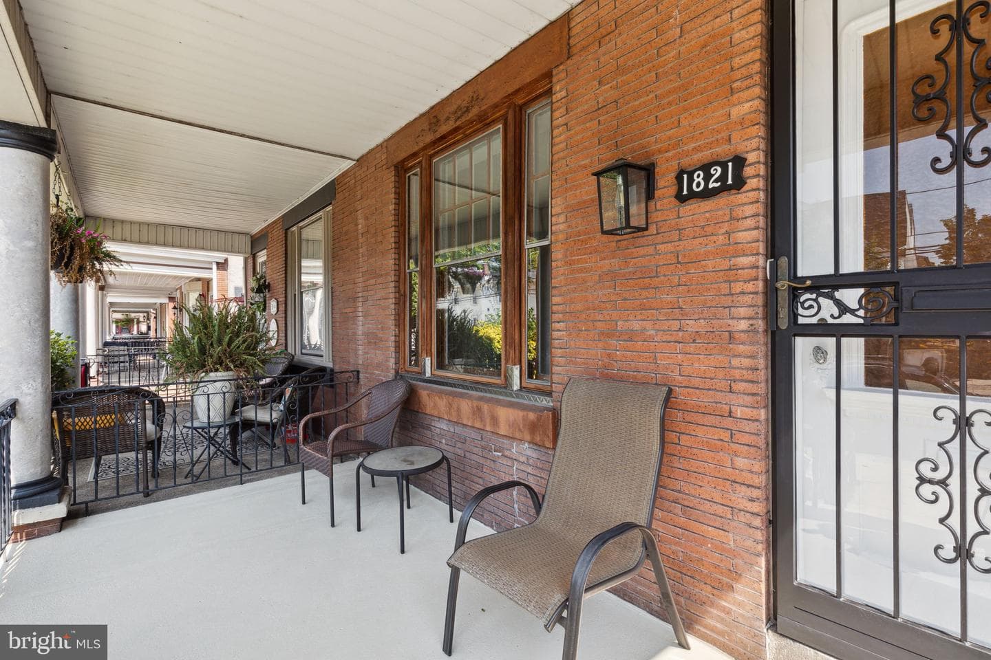 1821 W Porter Street photo 4