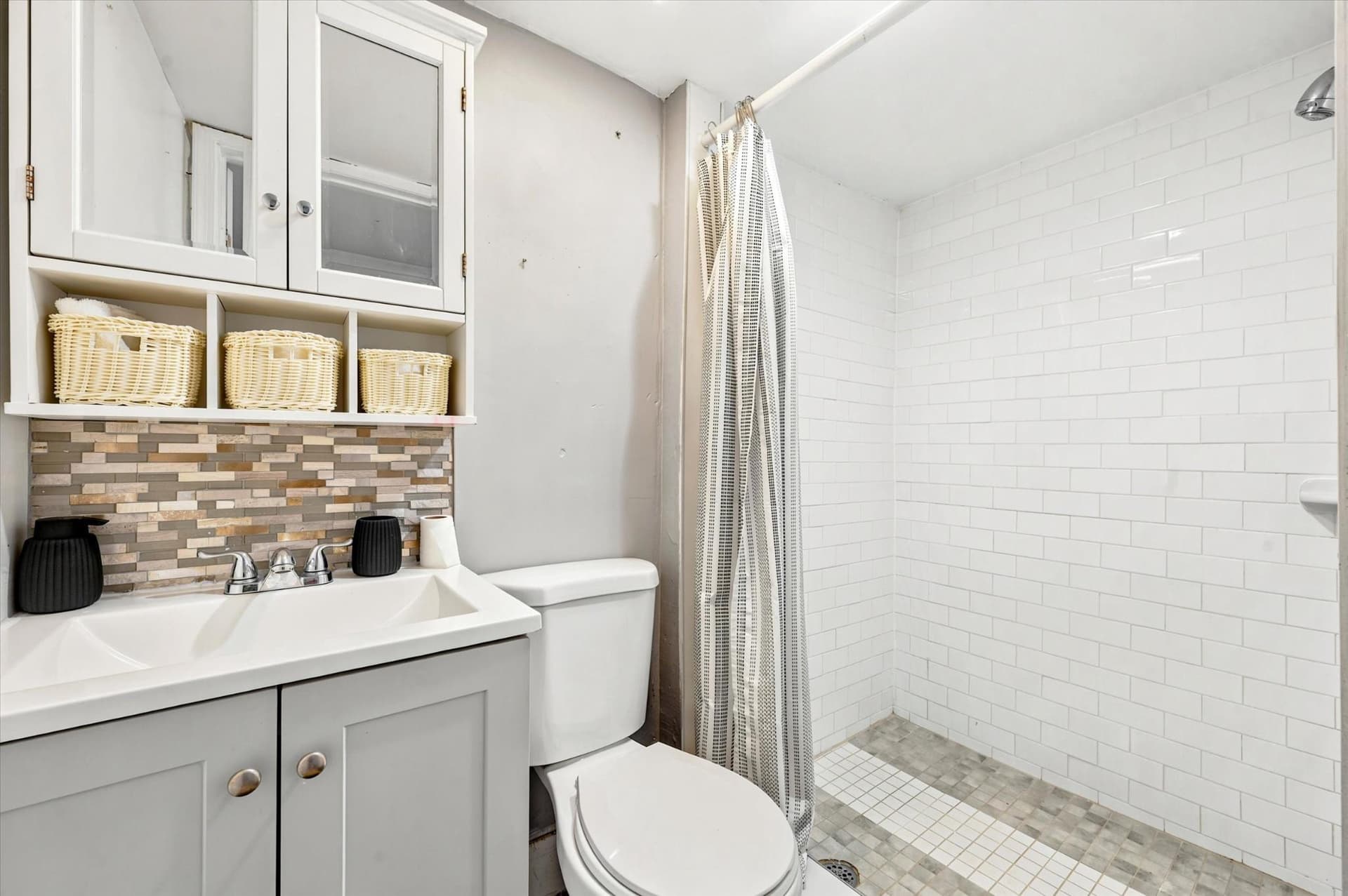 6701 Kindred St photo 18