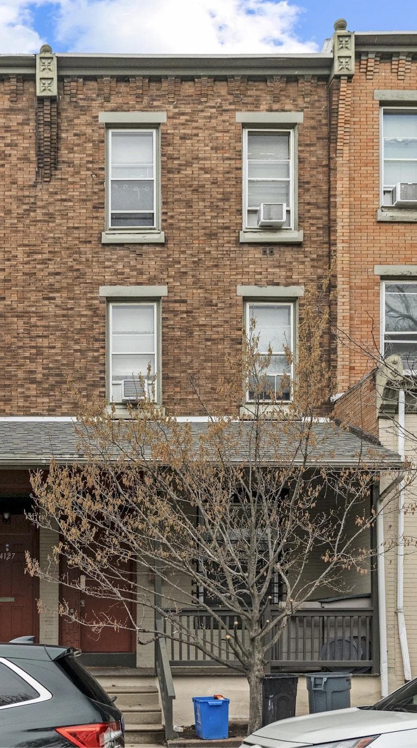 4125 Woodland Avenue, Philadelphia