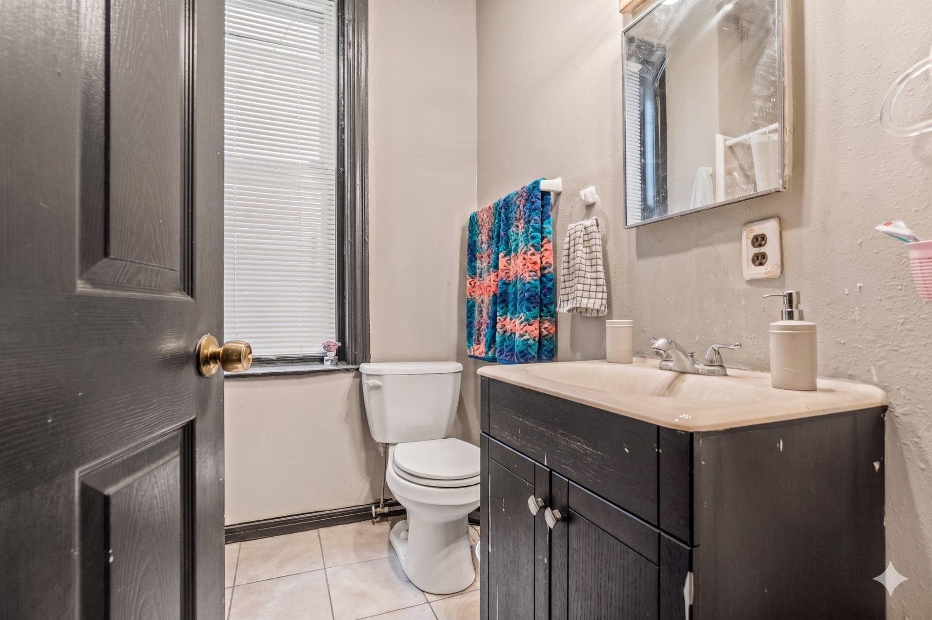 4125 Woodland Avenue photo 9