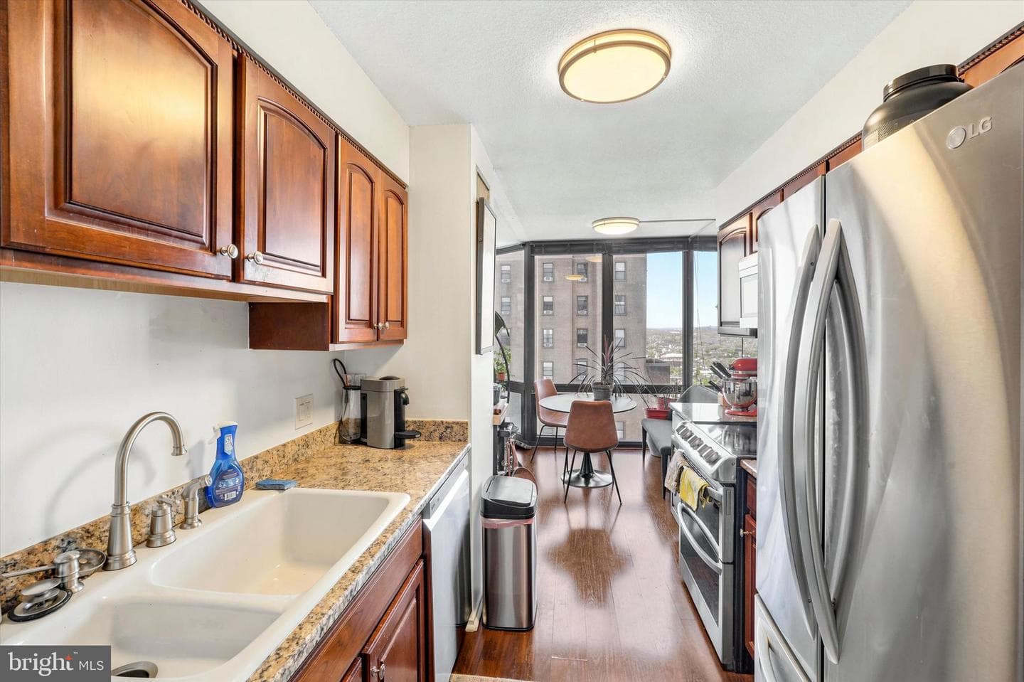 2018 Walnut Street #23ef photo 9