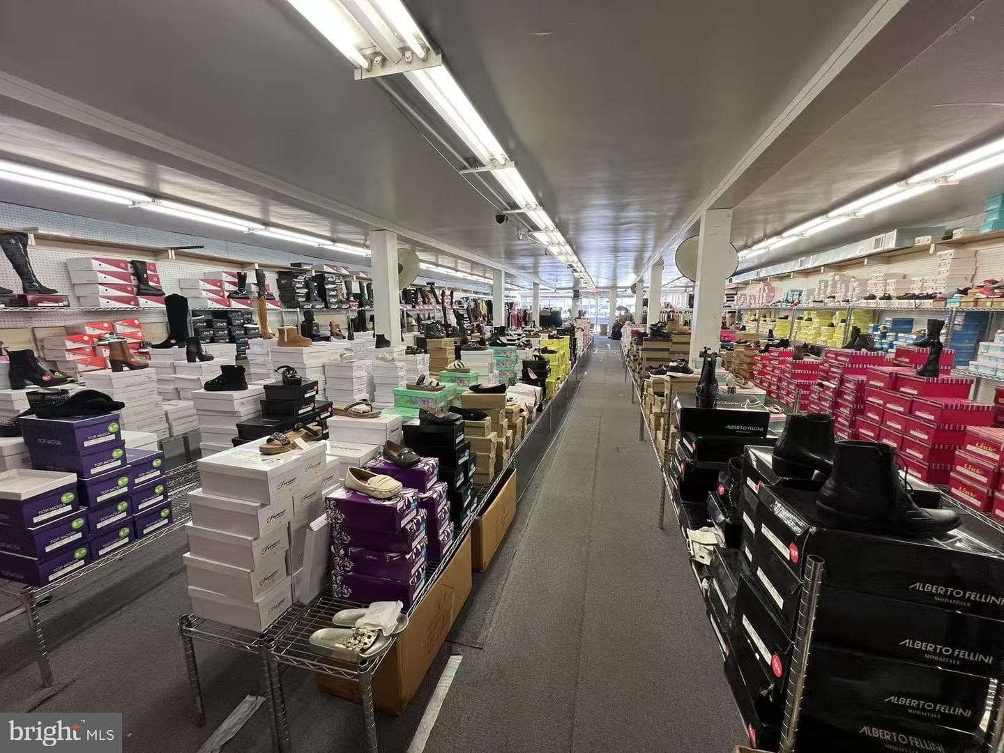 5505 N 5th St photo 8