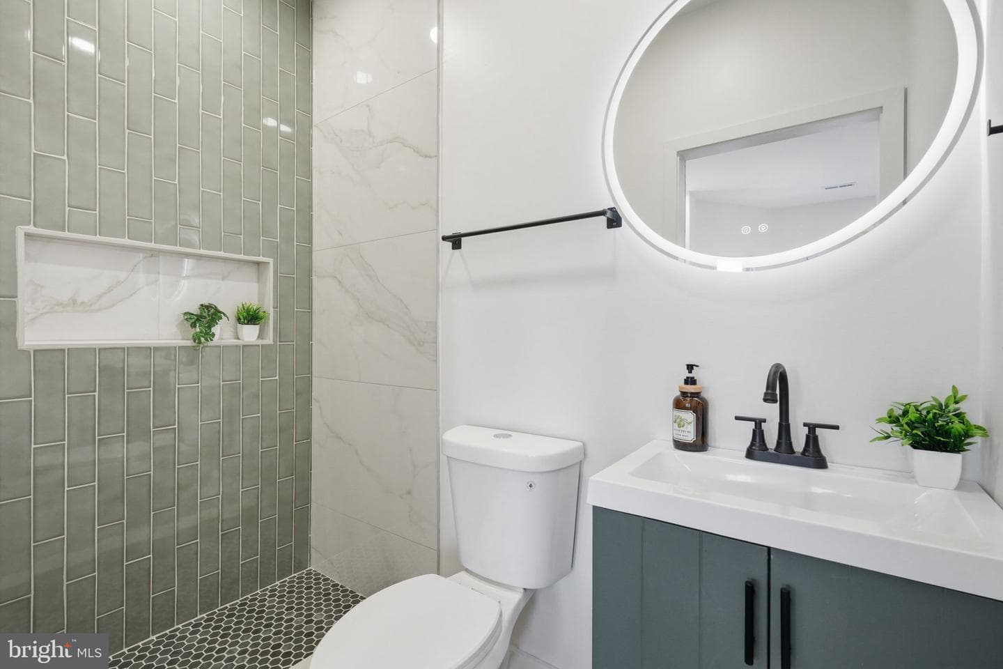 5430 Addison Street photo 30