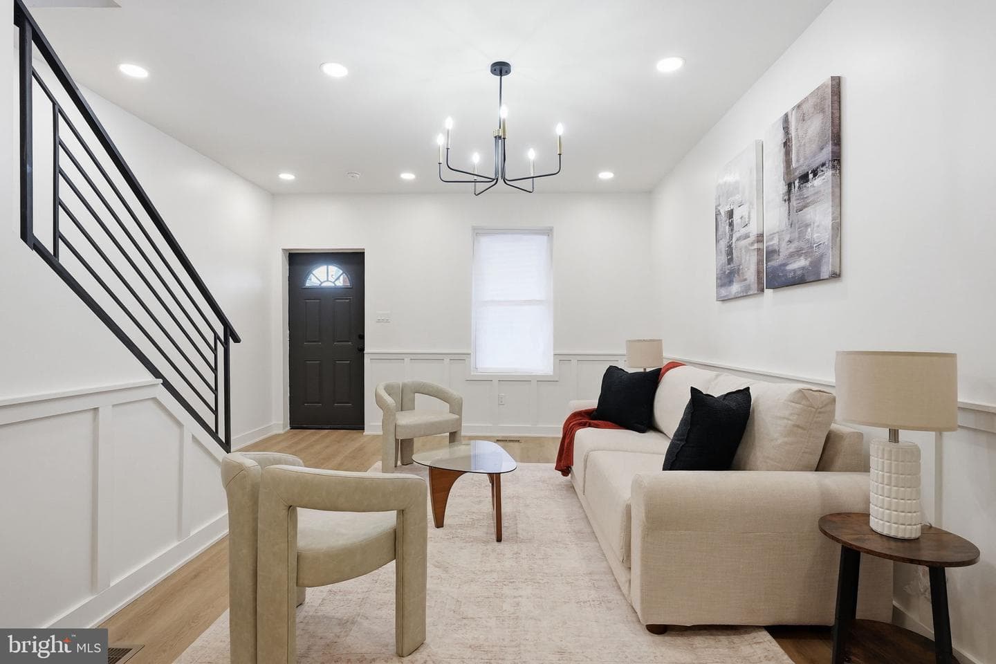 5430 Addison Street photo 5