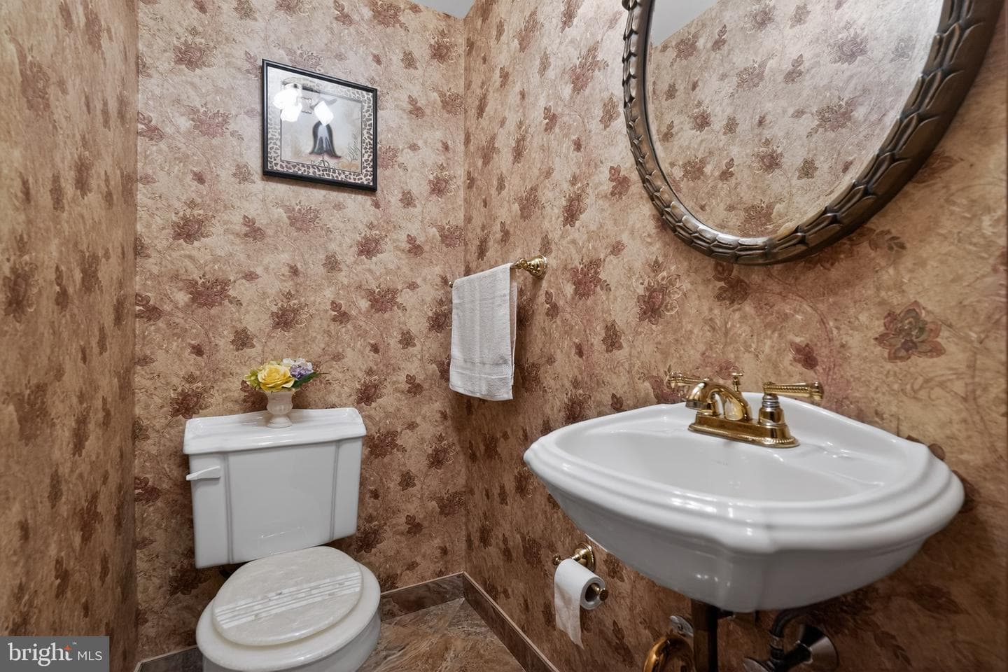 327 Nandina Street photo 25