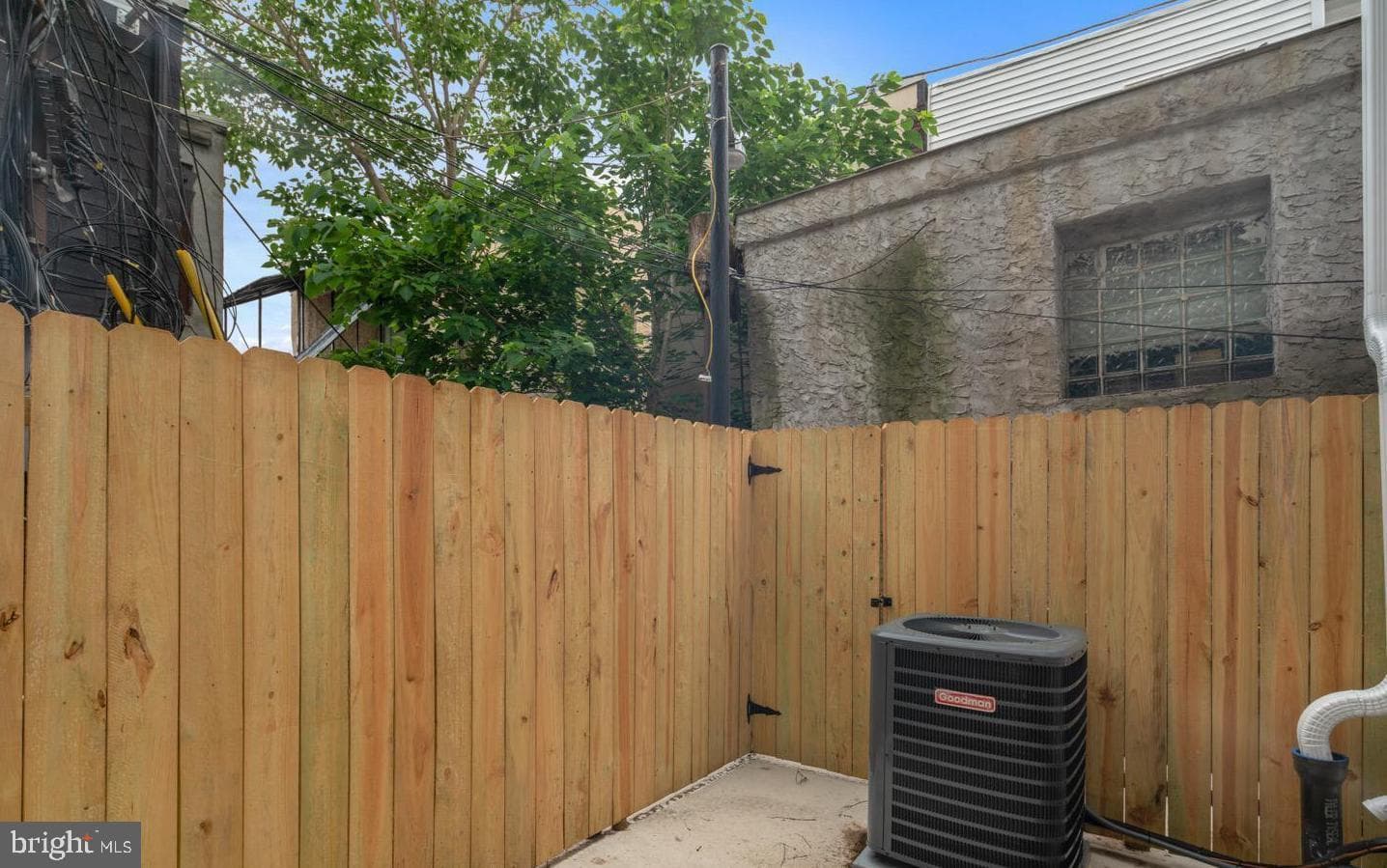 2209 Cross Street photo 37