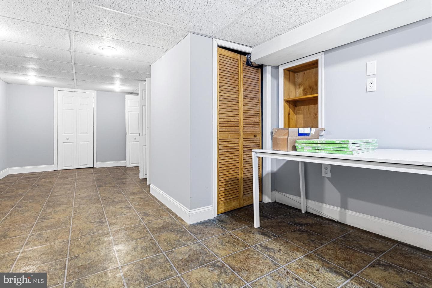 2341 E Boston Street photo 17