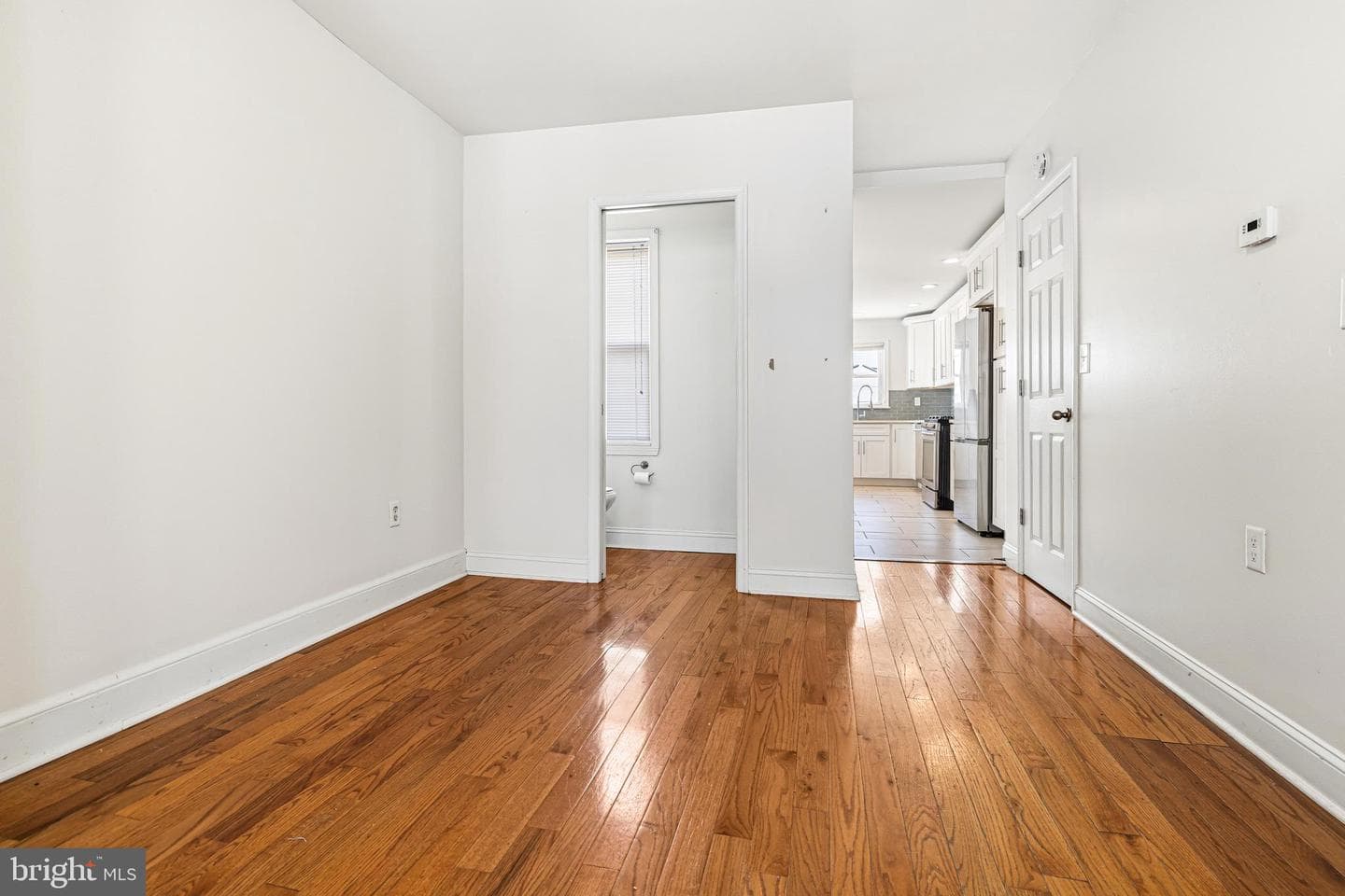 2341 E Boston Street photo 4