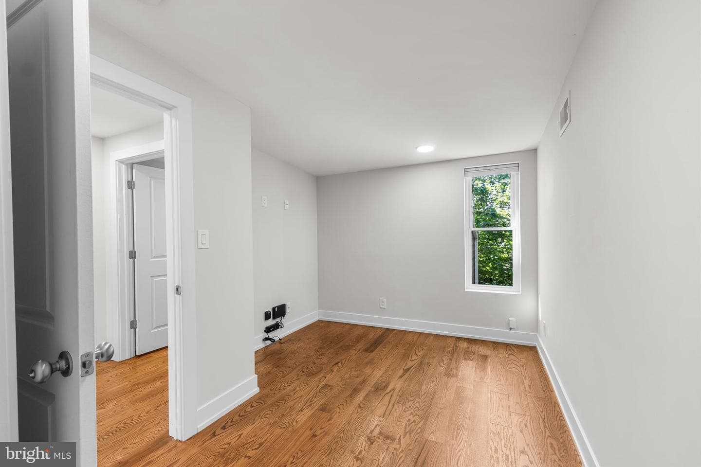 1614 Latona Street photo 14