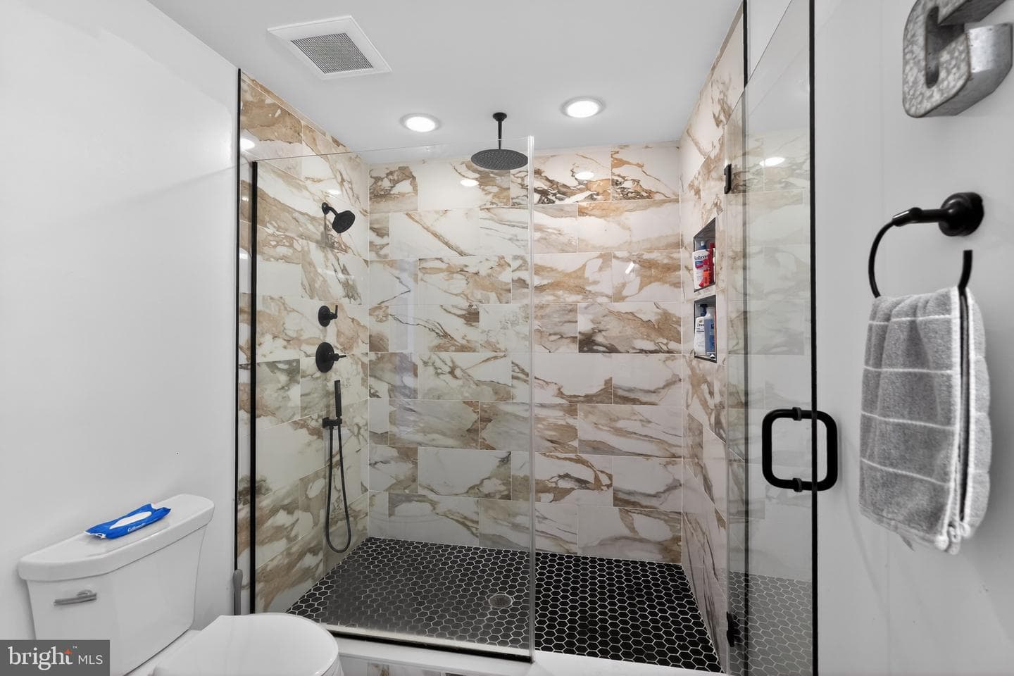 1801 Fairmount Avenue #303 photo 16