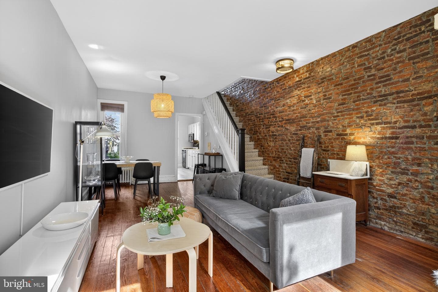 892 N Bucknell Street photo 6