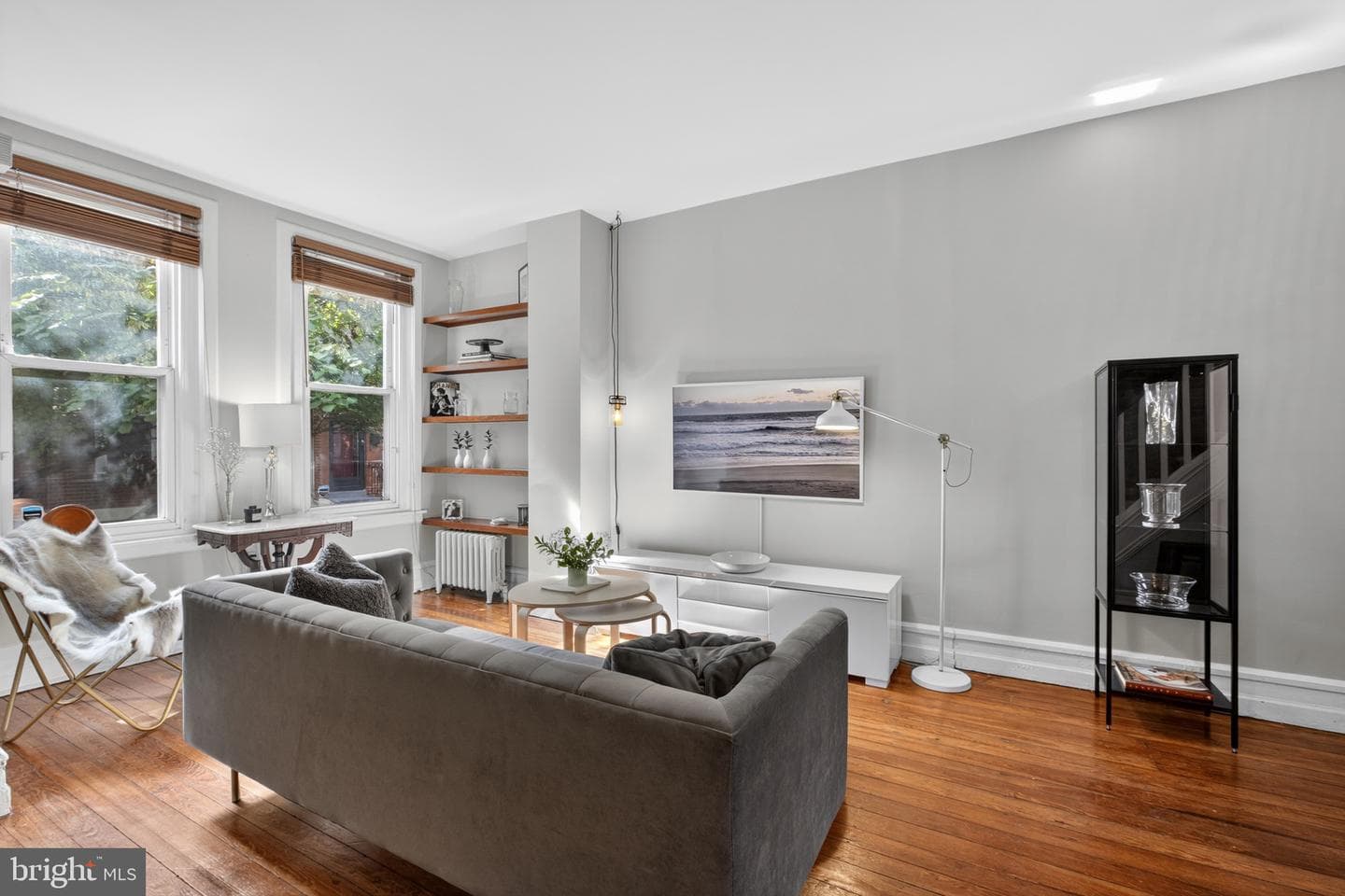 892 N Bucknell Street photo 9