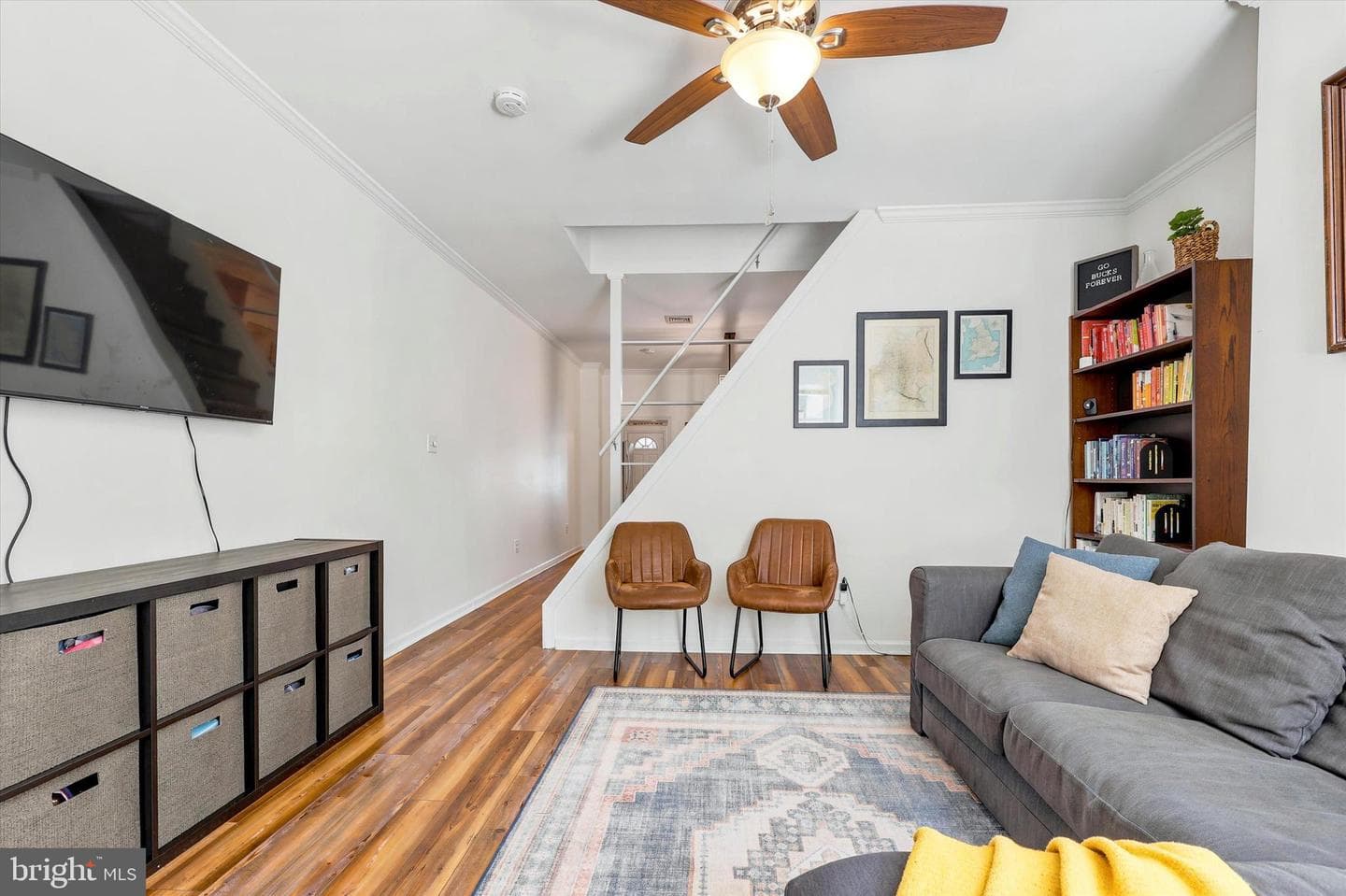 184 Conarroe Street photo 4