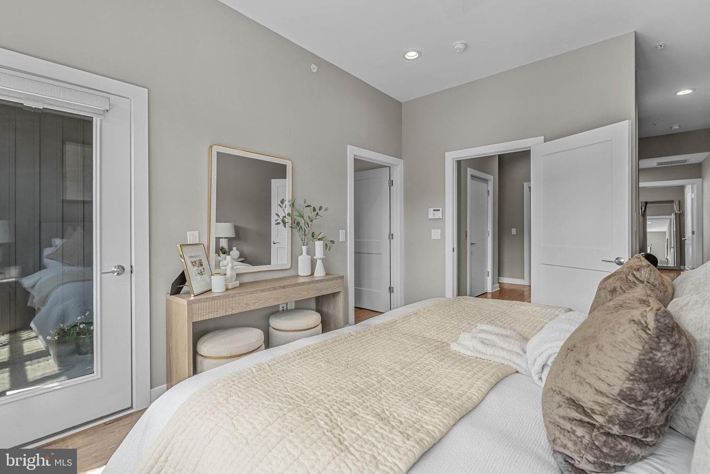 4574 Riverside Way photo 31