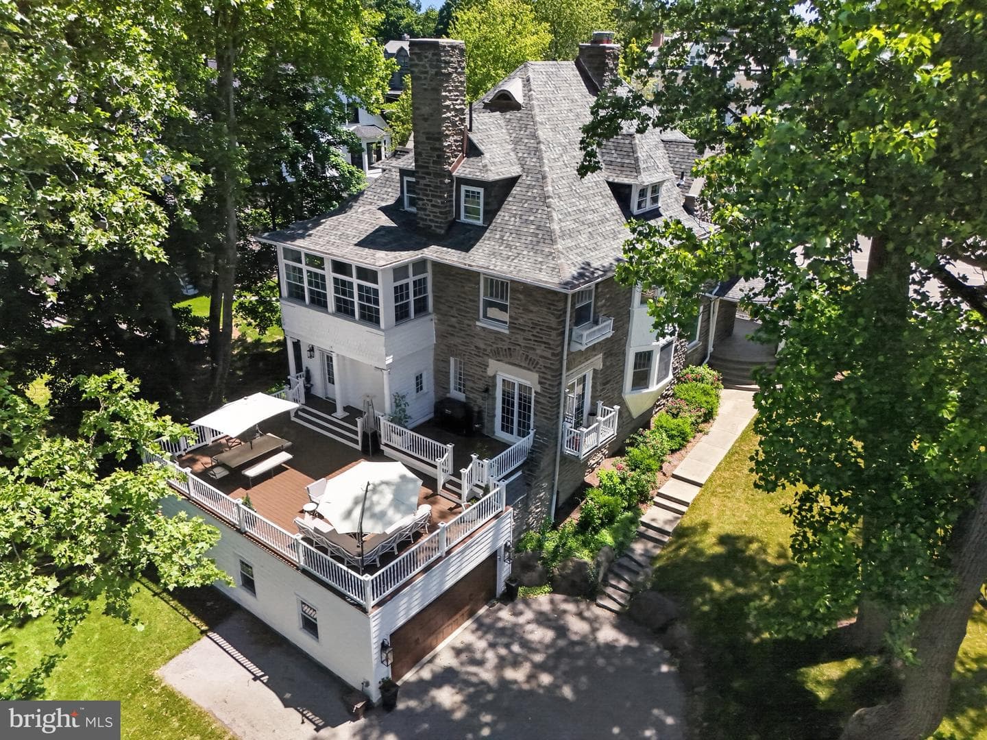 329 Pelham Road photo 43