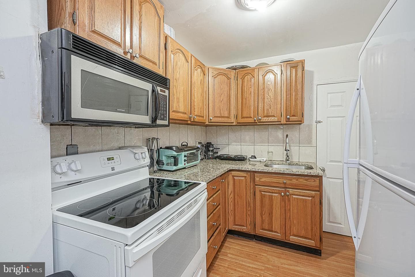 2106 N Orianna Street photo 10