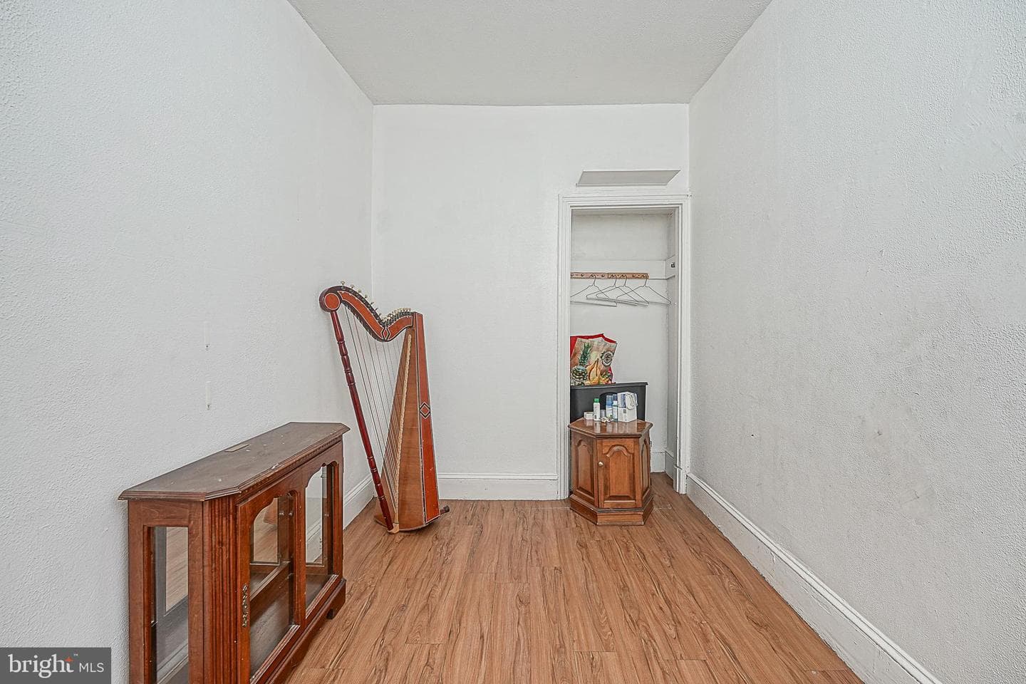 2106 N Orianna Street photo 17