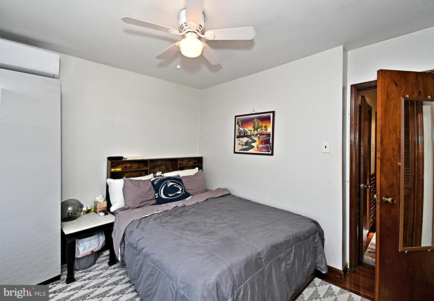 2836 S Sydenham Street photo 4