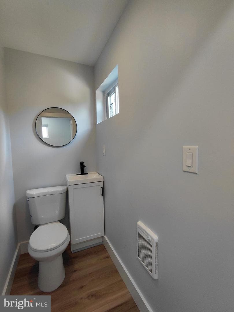 43 E Sharpnack Street photo 14