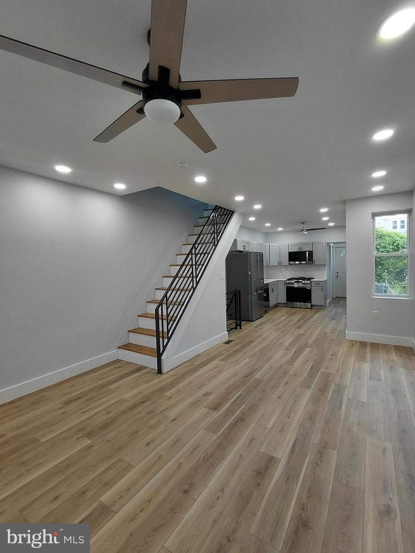 43 E Sharpnack Street photo 6