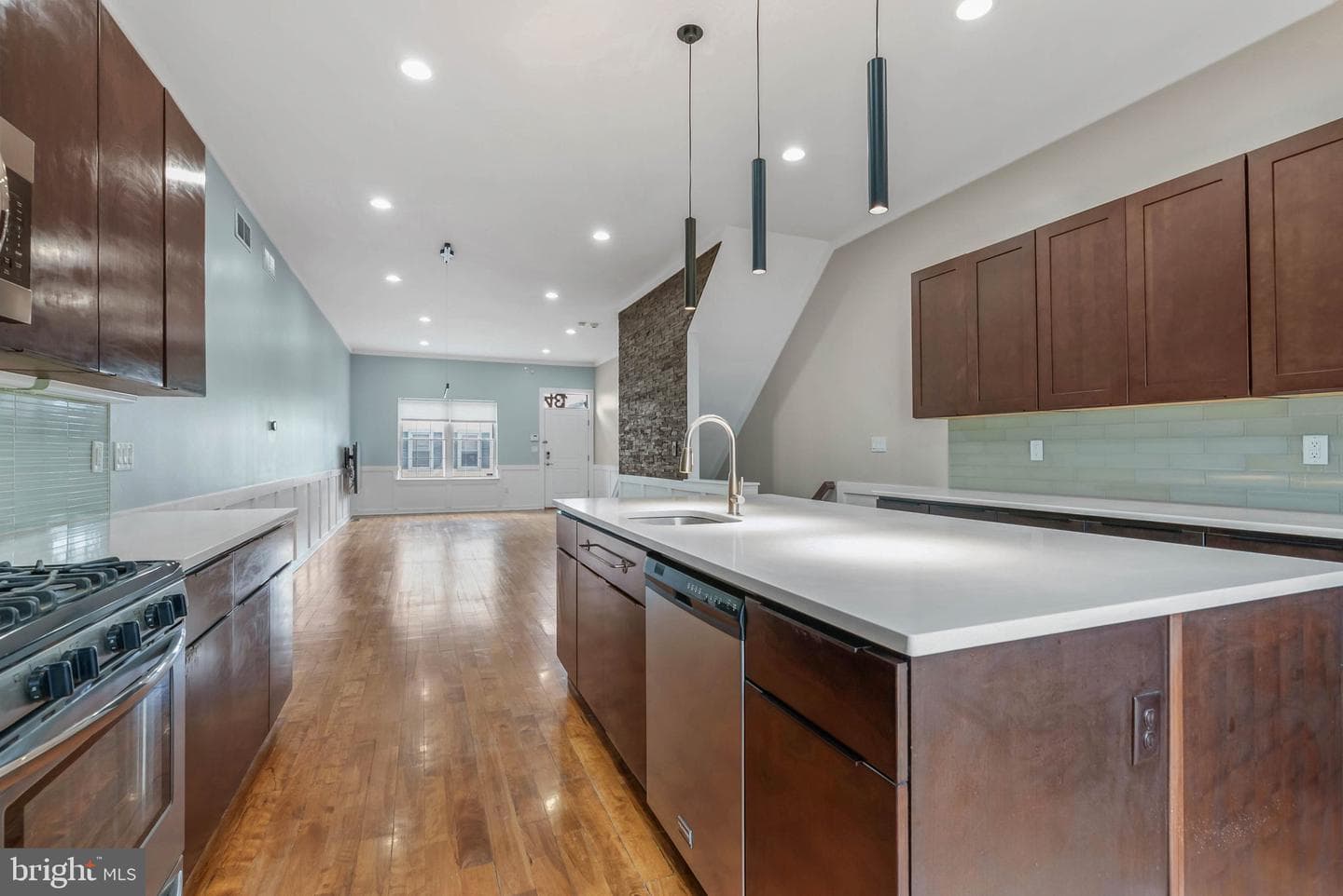 134 Dupont Street photo 14