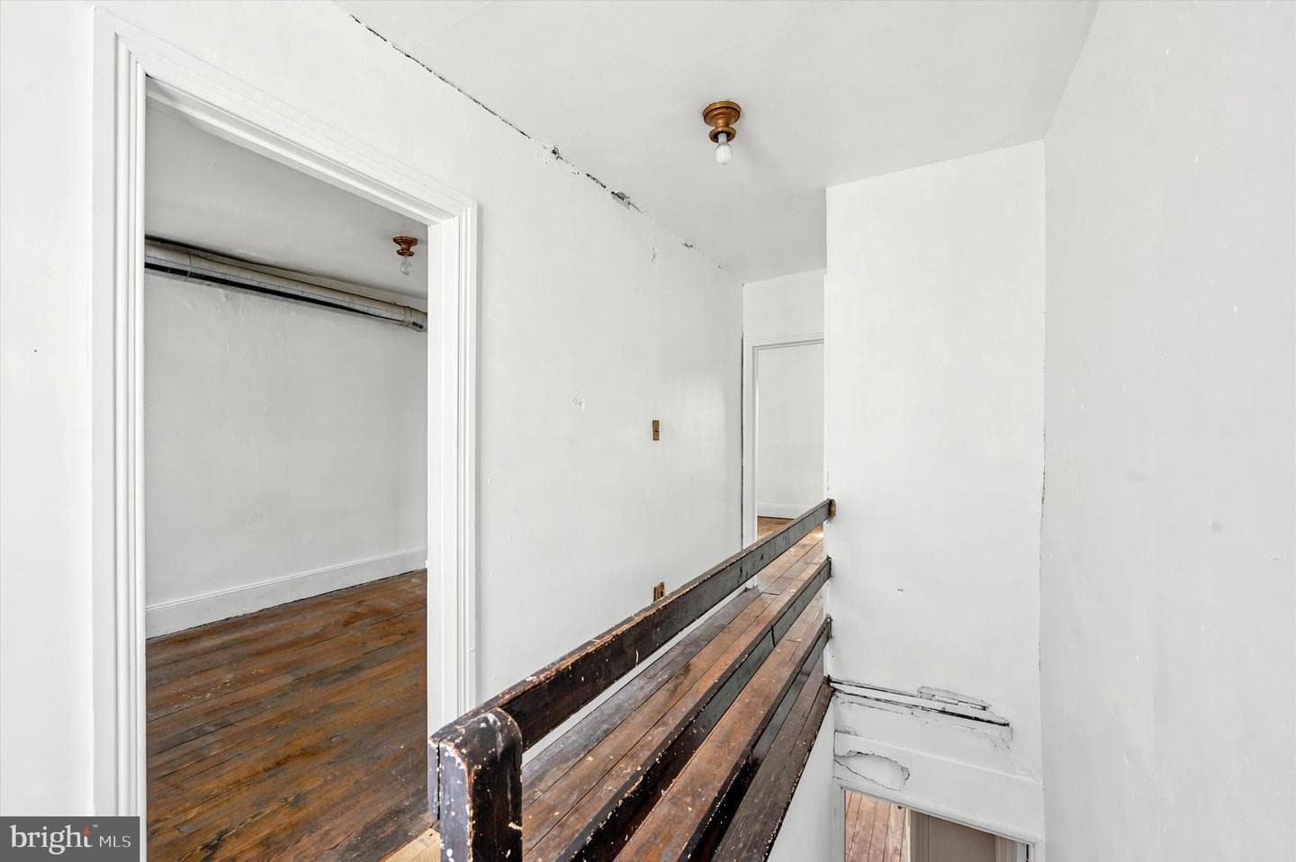 2417 E Cumberland Street photo 26