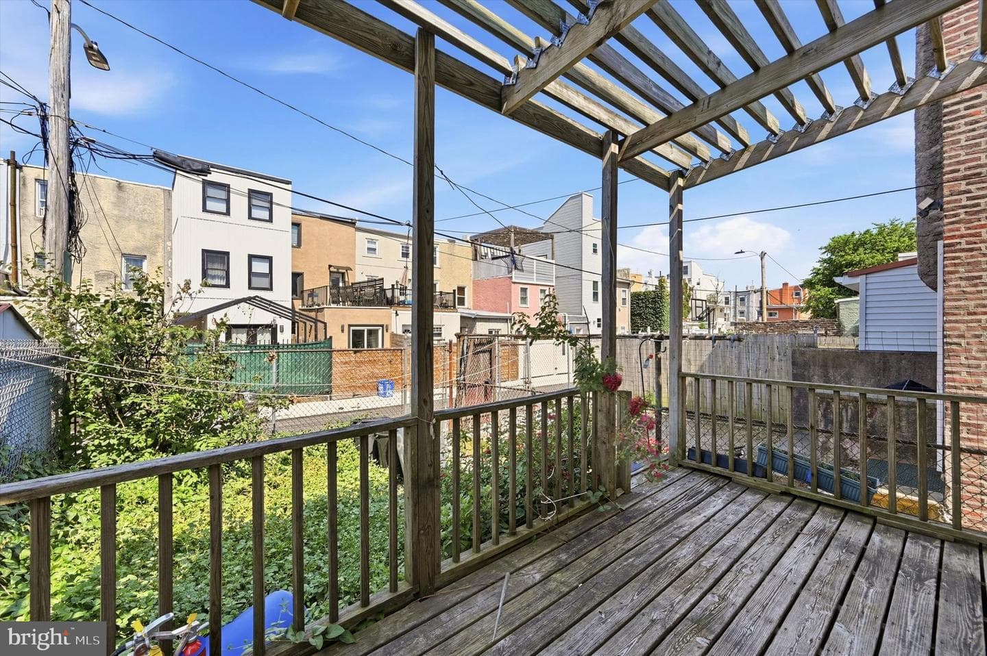 2417 E Cumberland Street photo 33