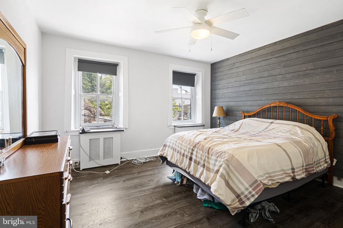 310 Carson Street photo 18
