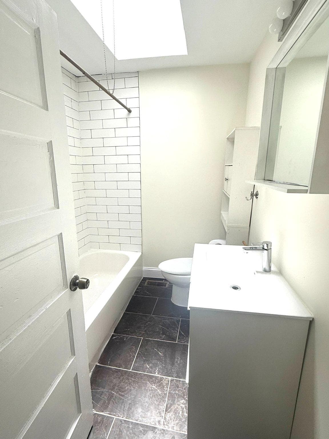 278 E Queen Ln photo 10