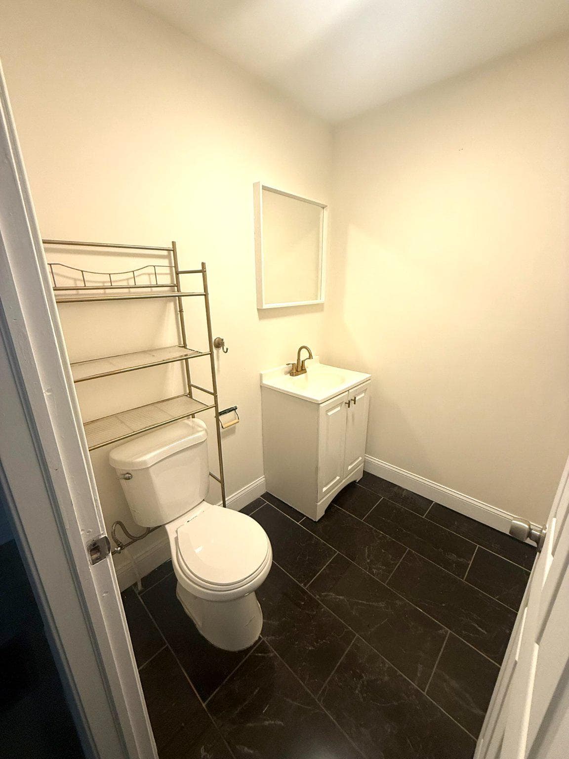 278 E Queen Ln photo 12