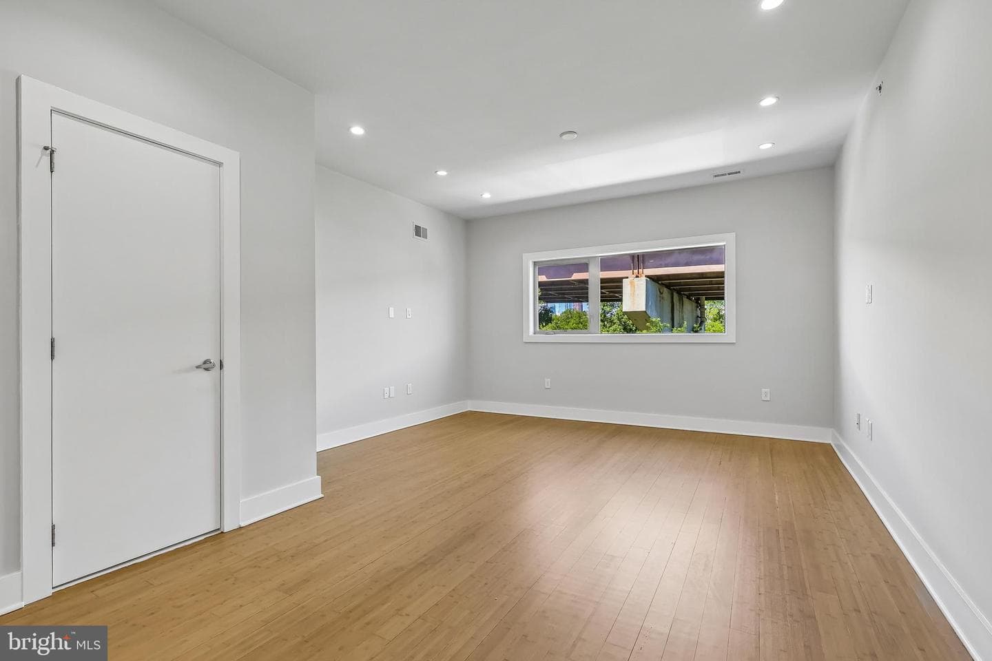412 N Front Street #21 photo 10