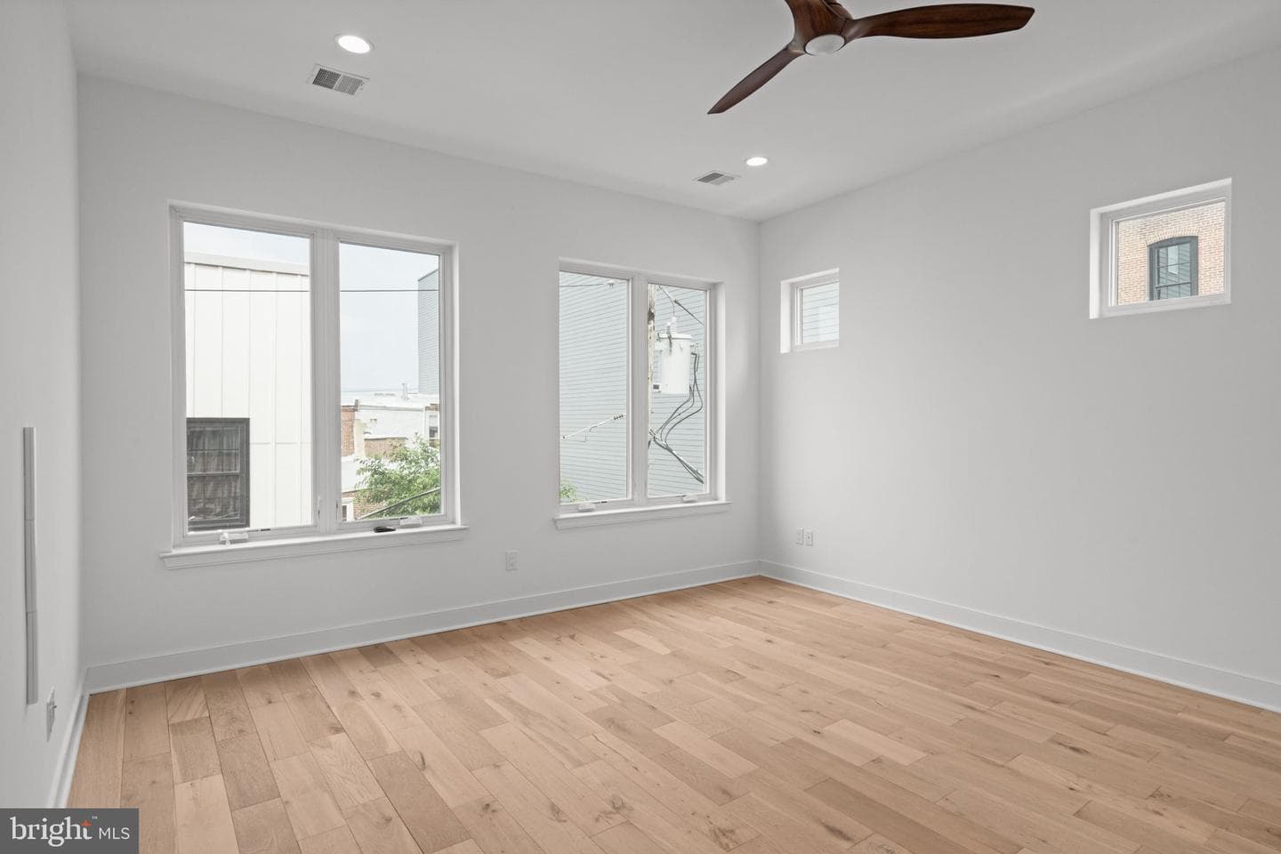 1419 Orange Street photo 29