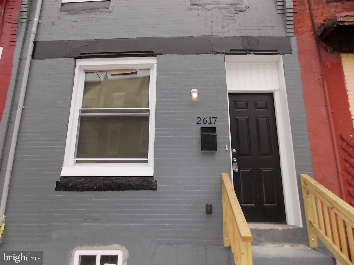 2617 W Montgomery Avenue, Philadelphia