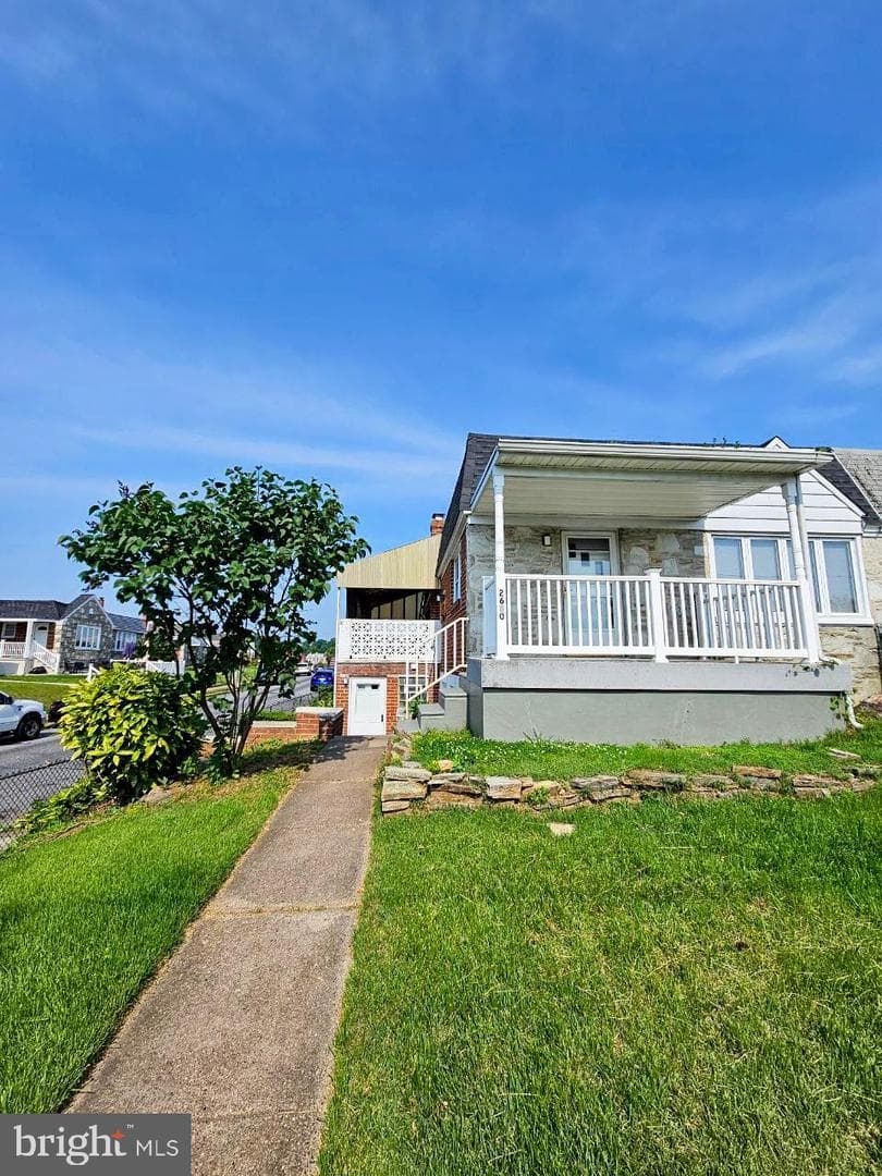 2680 Tremont Street photo 21