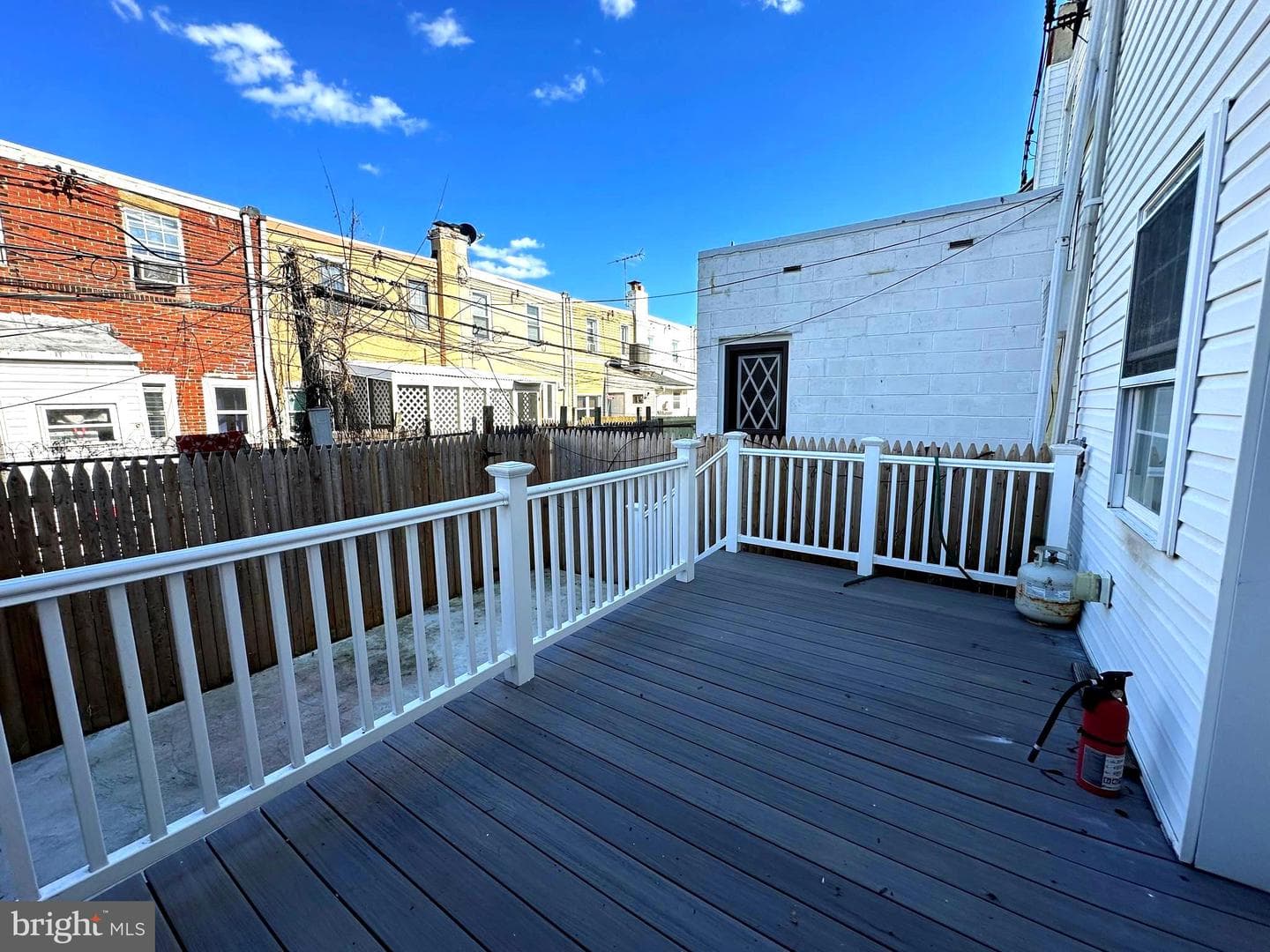 2731 S Fairhill Street photo 14