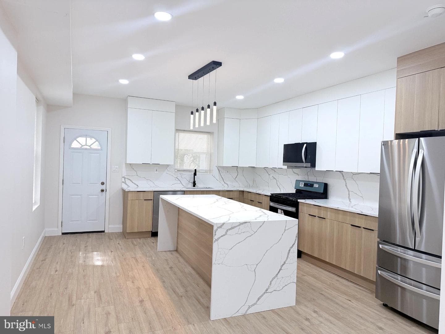 7006 Torresdale Avenue, Philadelphia