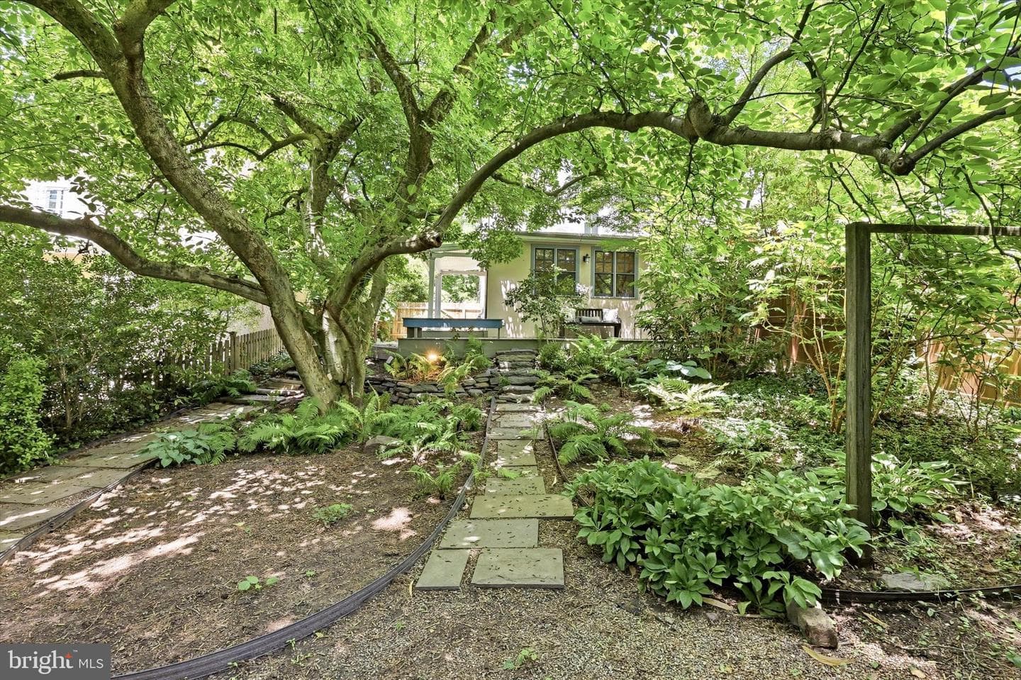 104 W Gravers Lane, Philadelphia