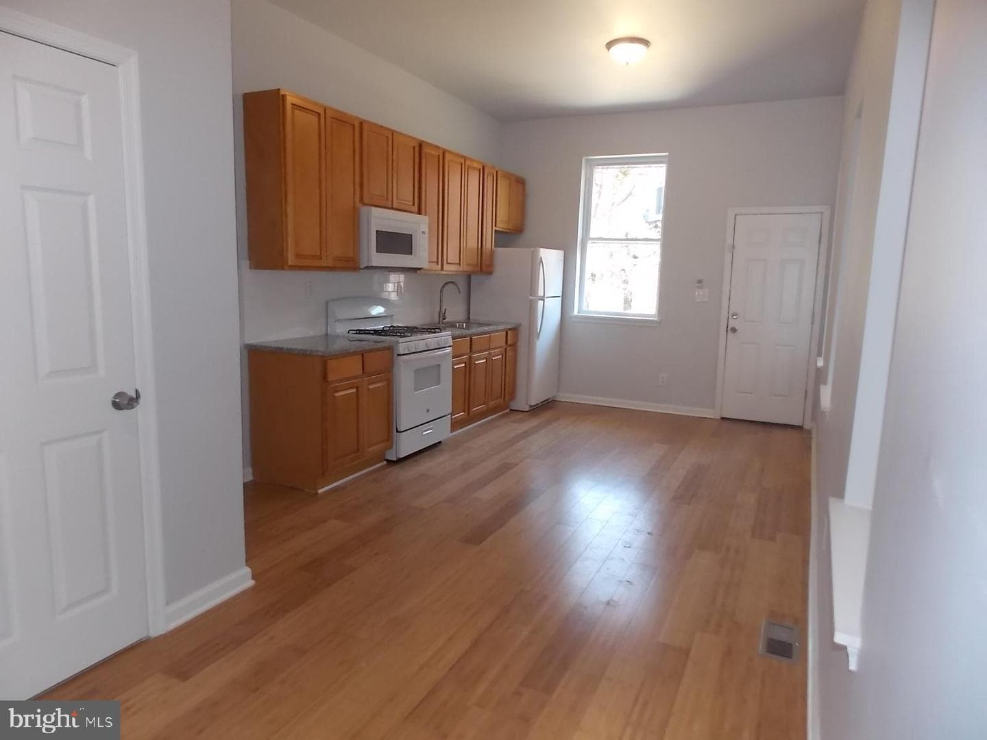 5311 Haverford Avenue photo 4
