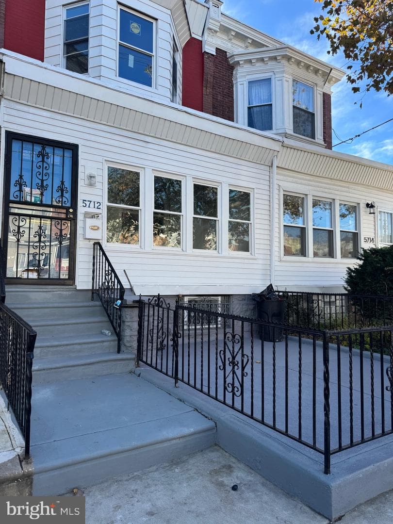 5712 Springfield Avenue, Philadelphia
