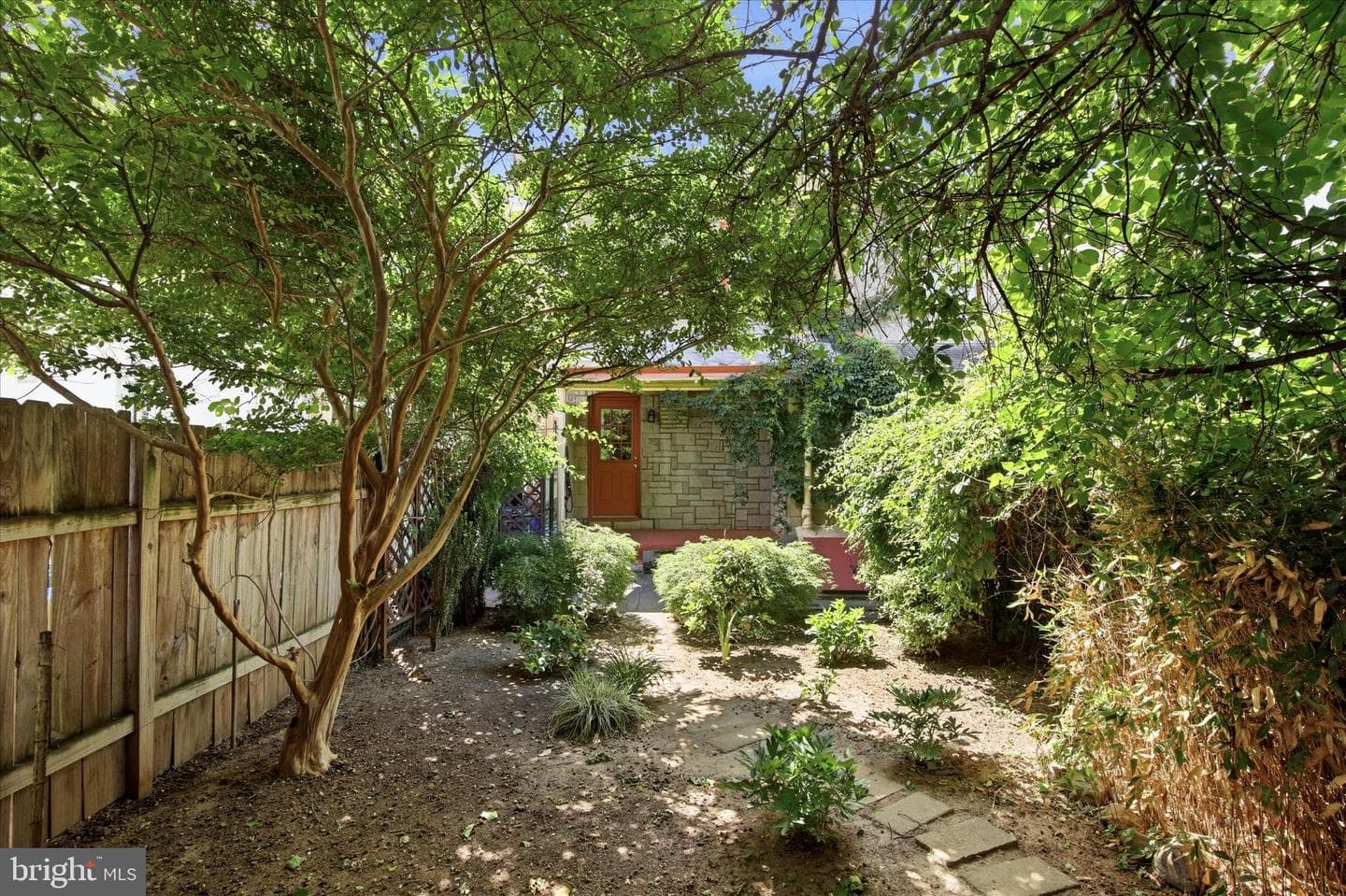 424 Martin Street photo 13