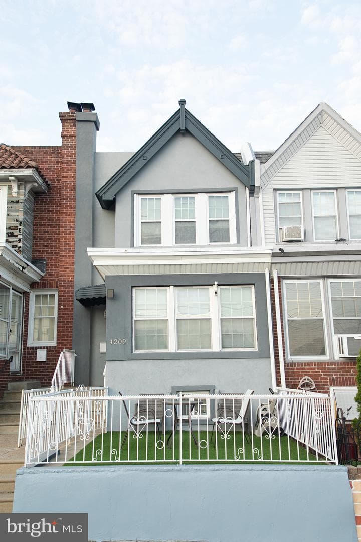 4209 Benner Street, Philadelphia