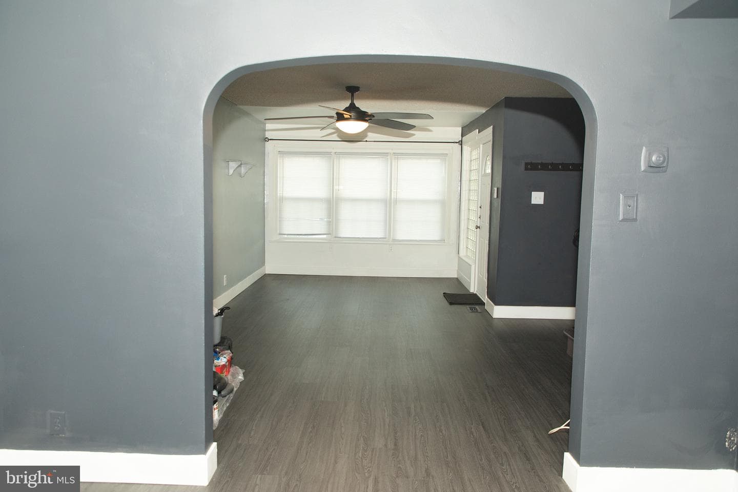 4209 Benner Street photo 12