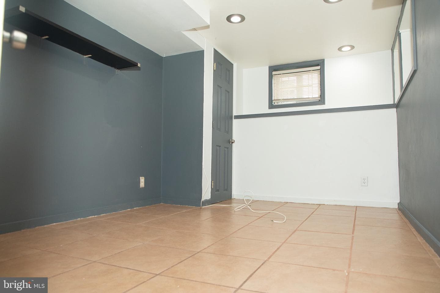 4209 Benner Street photo 25