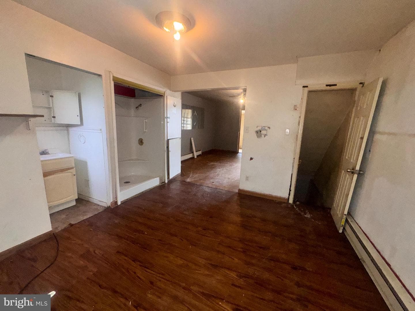 528 Geneva Avenue photo 7