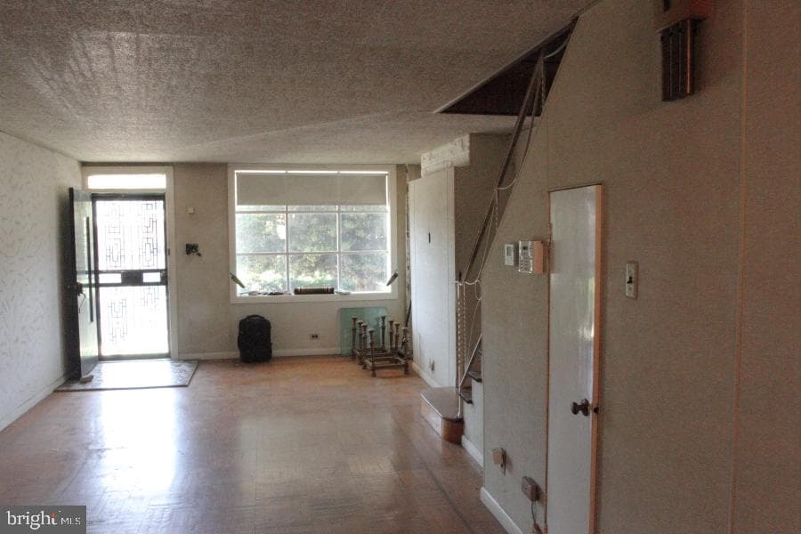 1617 N 61st Street photo 4